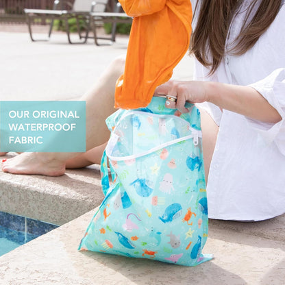 Bumkins Disney Waterproof Wet Bag for Baby, Travel, Swim Suit, Cloth Diapers, Pump Parts, Pool, Gym Clothes, Toiletry, Strap to Stroller, Daycare, Zip Reusable Bag, Packing Pouch, Winnie the Pooh