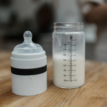 MILK & WATER Glass All in One Baby Bottle & Baby Formula Dispenser On The Go (Arctic White, 9oz Medium Flow 3m+)