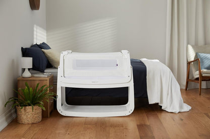 SnuzPod 5 Bedside Bassinet for Baby - Newborn Bed with Zip Down Breathable Windows, Rocking Bedside Sleeper with Lift-Off Bassinet, Portable 3-in-1 Baby Cradle with Wheels & Mattress, Natural