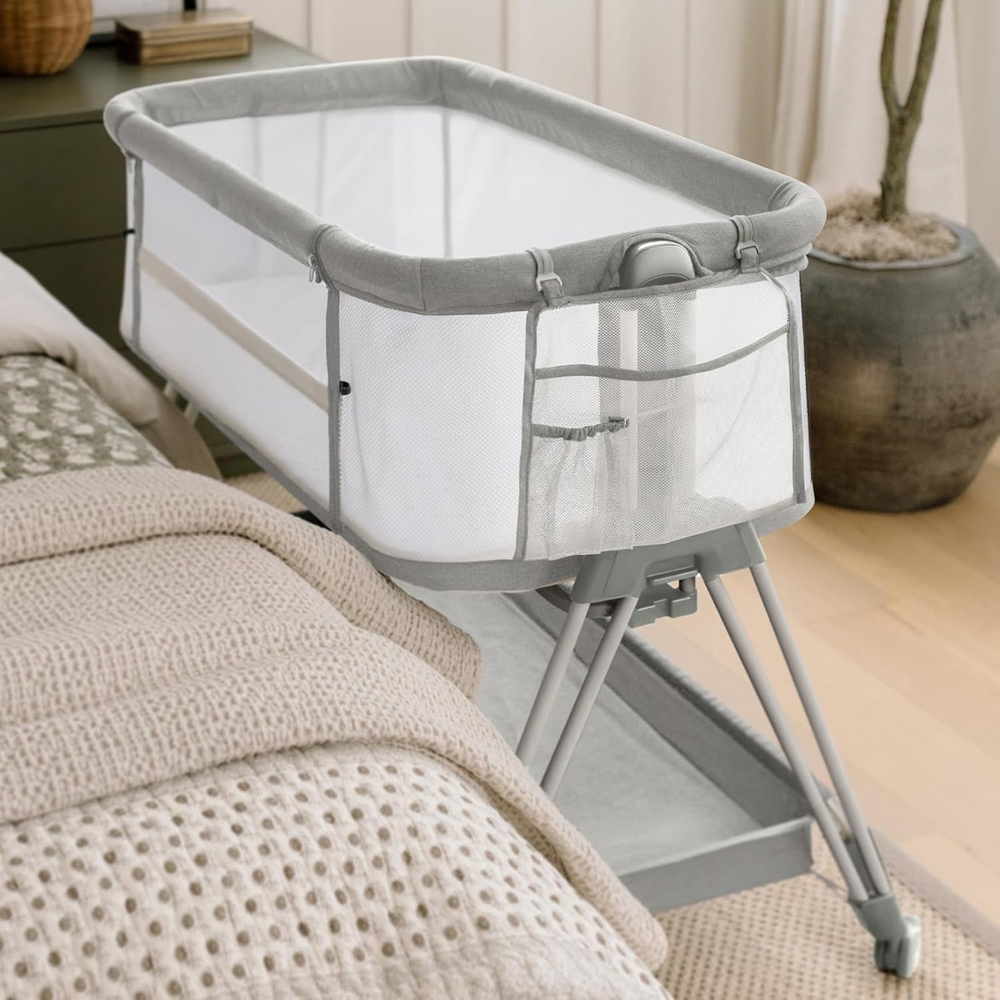 Fodoss Baby Bassinets Bedside Sleeper - 3-in-1 Baby Bassinet with Wheels, Soft Mattress, Storage Tray, Full-Mesh Sides, 7-Height Adjustable Crib for Newborns