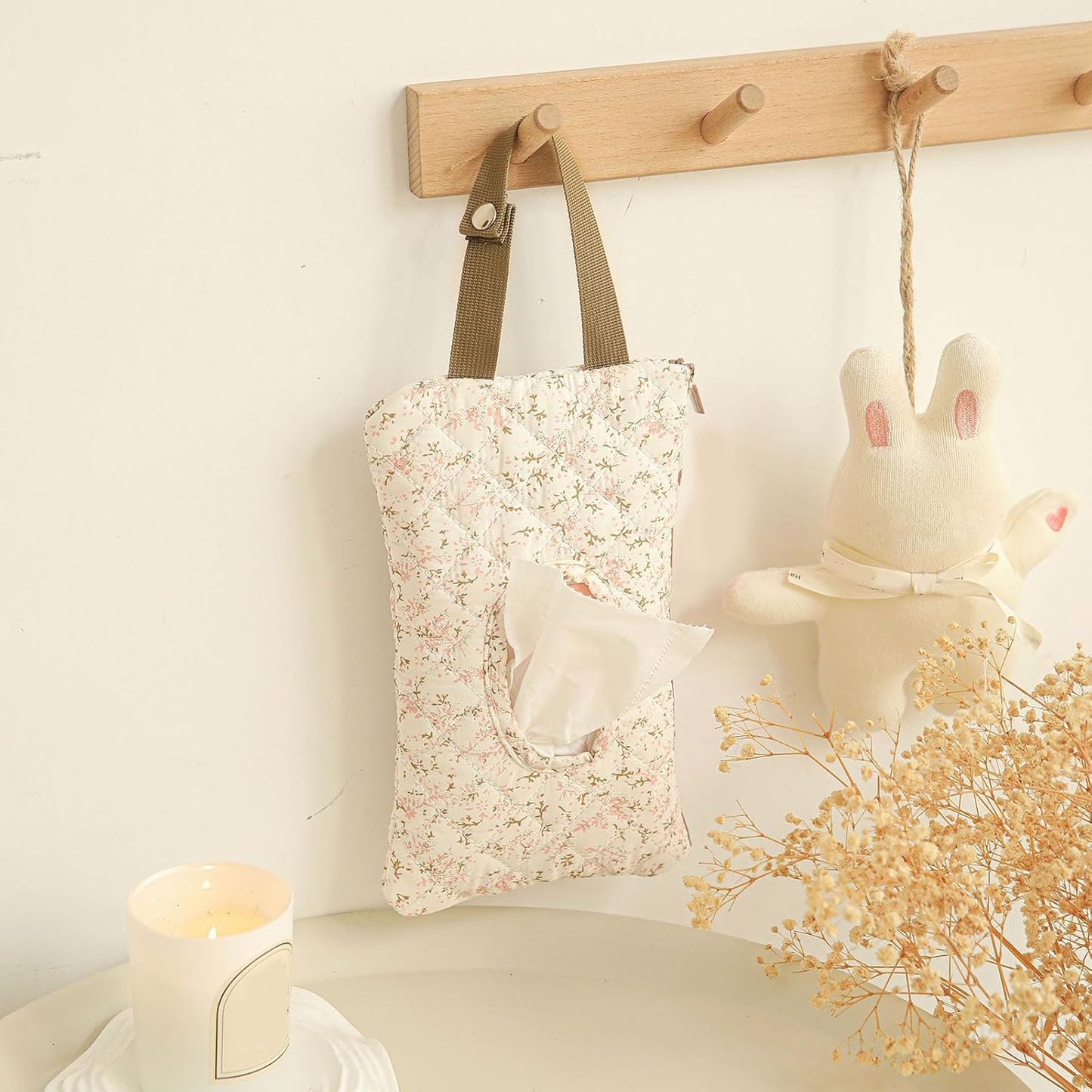 Quilted Baby Diaper and Wipes Pouch Portable Mommy Bag for Stroller Reusable Wipes Pouch with Lanyard for Casual Travel (Beige)
