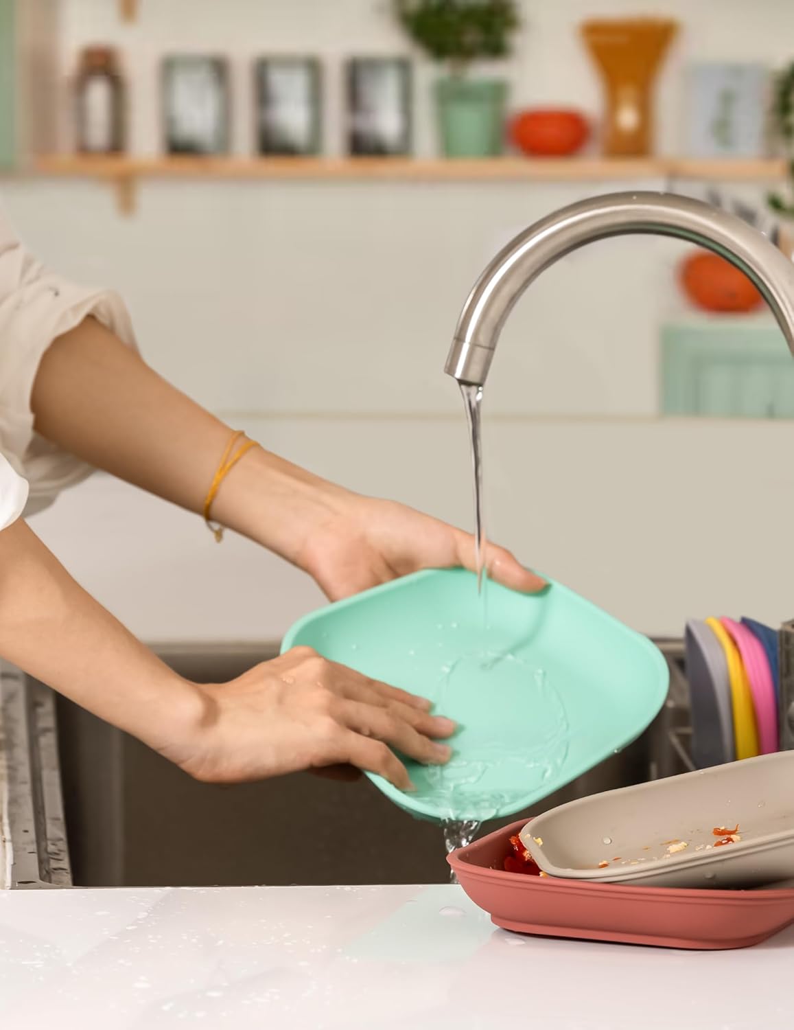 BABELIO Powerful Suction Plates for Baby and Toddler, 100% Food Grand Silicone, Divided, BPA Free, Microwave & Dishwasher Safe, Stay Put, 3 Pack