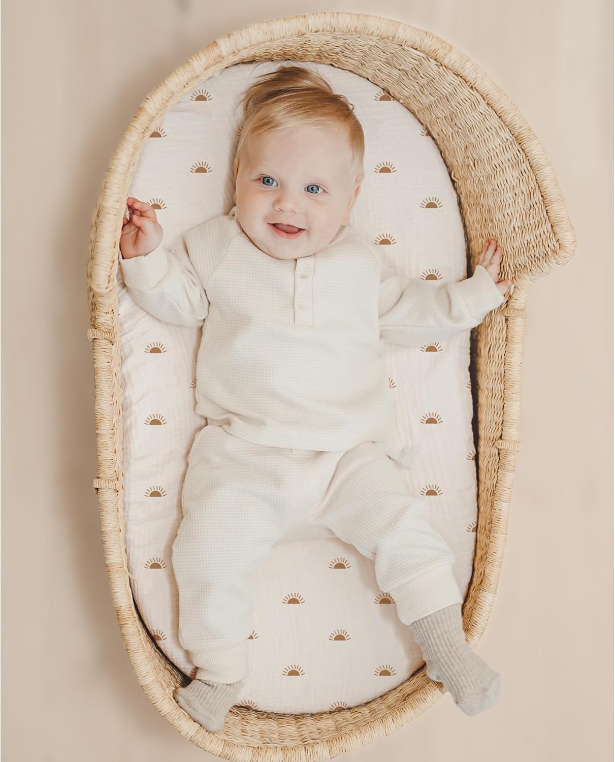 Konssy Muslin Fitted Bassinet Sheets 2 Pack for Baby Girl Boy, Soft Bedside Sleeper Bassinet Sheets Fit for Baby Bassinets, Moses Basket Oval Rectangle Pad/Mattress