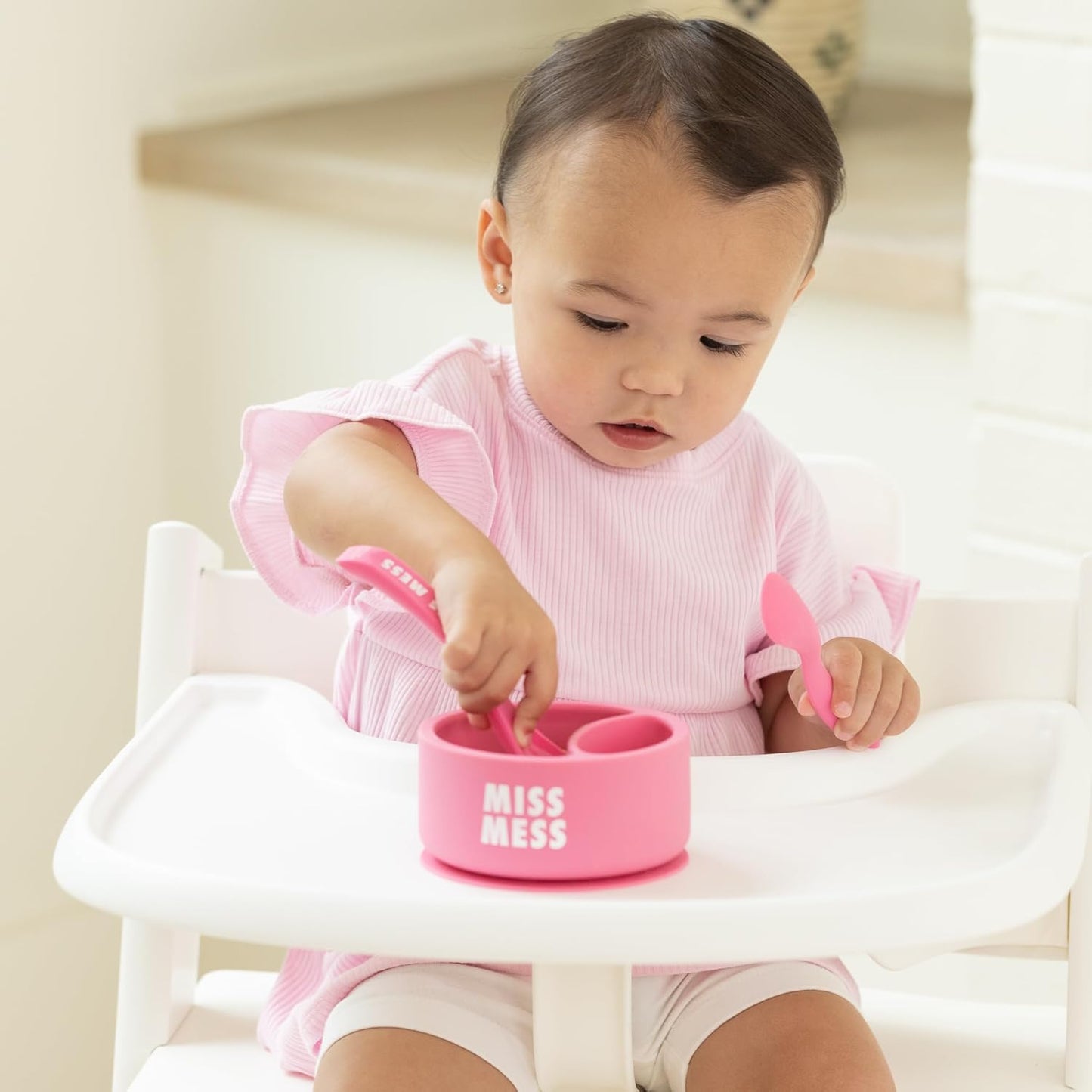 Bella Tunno Silicone Suction Bowl for Toddlers and Babies, Food Grade BPA Free Silicone, Non Slip Suction Base, Microwave & Dishwasher Safe, Ideal Baby-Led Weaning & Self Feeding Bowl, Miss Mess