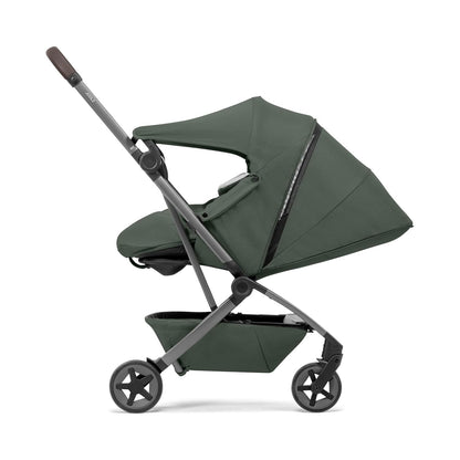 Joolz Aer2 Nest-to-Seat Accessory - Parent-Facing Compact Travel Stroller Seat for Newborn to Toddler (Up to 33 lbs) –Lightweight One-Hand Fold – Airplane Approved – Space Black (Chassis Not Included)