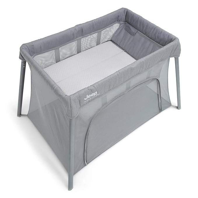 Jeep Horizon Compact Travel 2-in-1 Play Yard and Bassinet, Light Grey