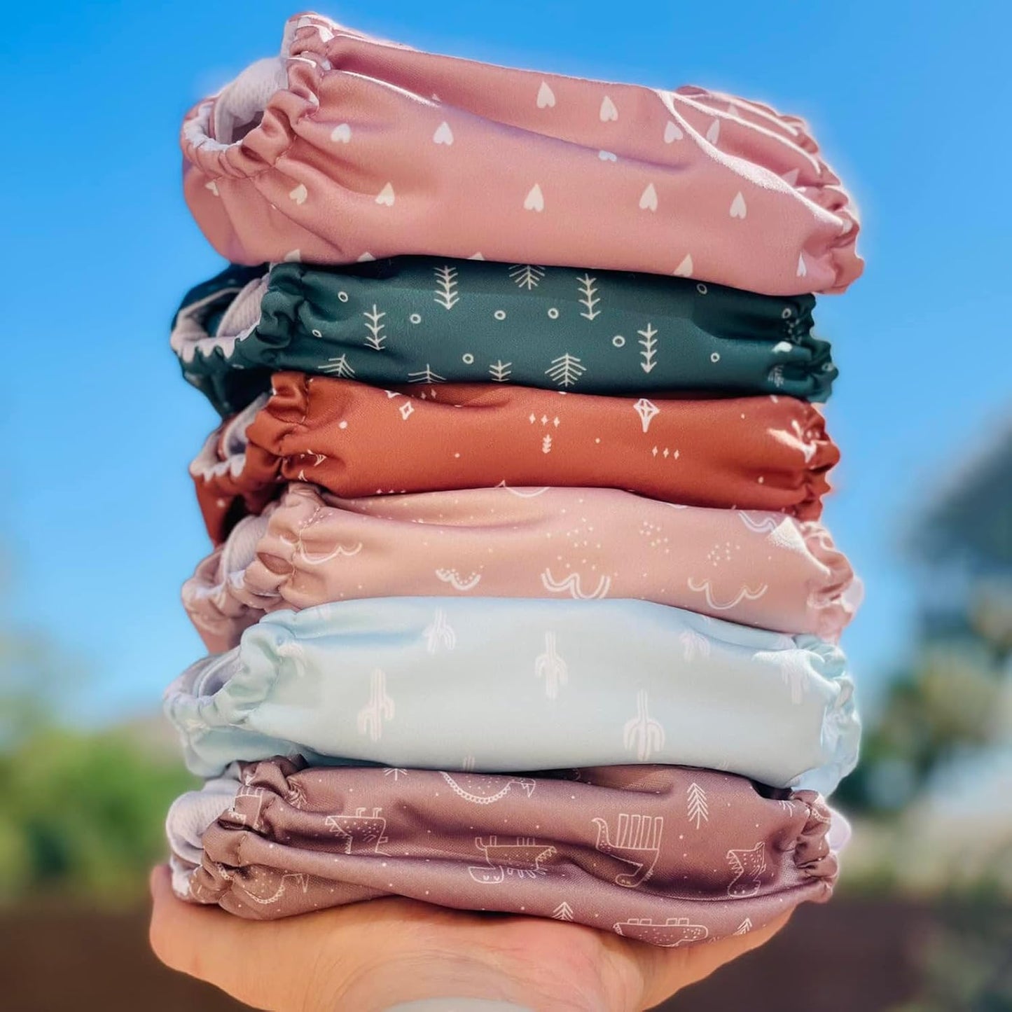 Mama Koala 3.0 Pocket Cloth Diapers for Babies with AWJ Lining, 6 Pack with 6 4-Layer Natural Cloth Diaper Inserts - Reusable and Washable Pocket Diapers(Hardworking Bees) - Colors B