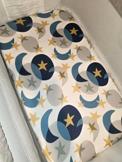 TotAha Premium Stretchy Bassinet Sheets for Baby Girl, Silky Comfort Cradle Sheets Fitted 18 x 36 for Oval, Rectangular, Hourglass Mattress, Hypoallergenic, Buttery Soft 2-Pack (Floral & Pale Pink)