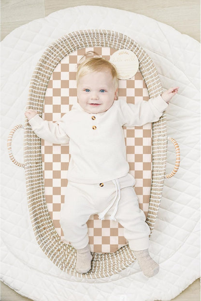 Konssy Muslin Fitted Bassinet Sheets 2 Pack for Baby Girl Boy, Soft Bedside Sleeper Bassinet Sheets Fit for Baby Bassinets, Moses Basket Oval Rectangle Pad/Mattress