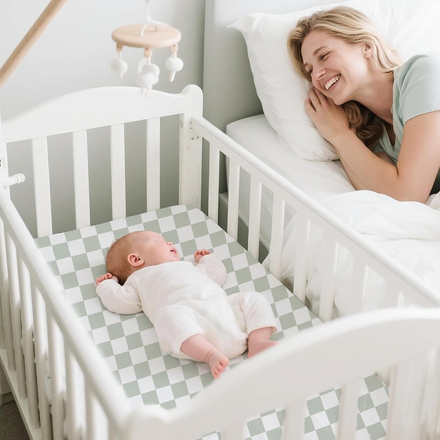 Konssy Muslin Fitted Bassinet Sheets 2 Pack for Baby Girl Boy, Soft Bedside Sleeper Bassinet Sheets Fit for Baby Bassinets, Moses Basket Oval Rectangle Pad/Mattress