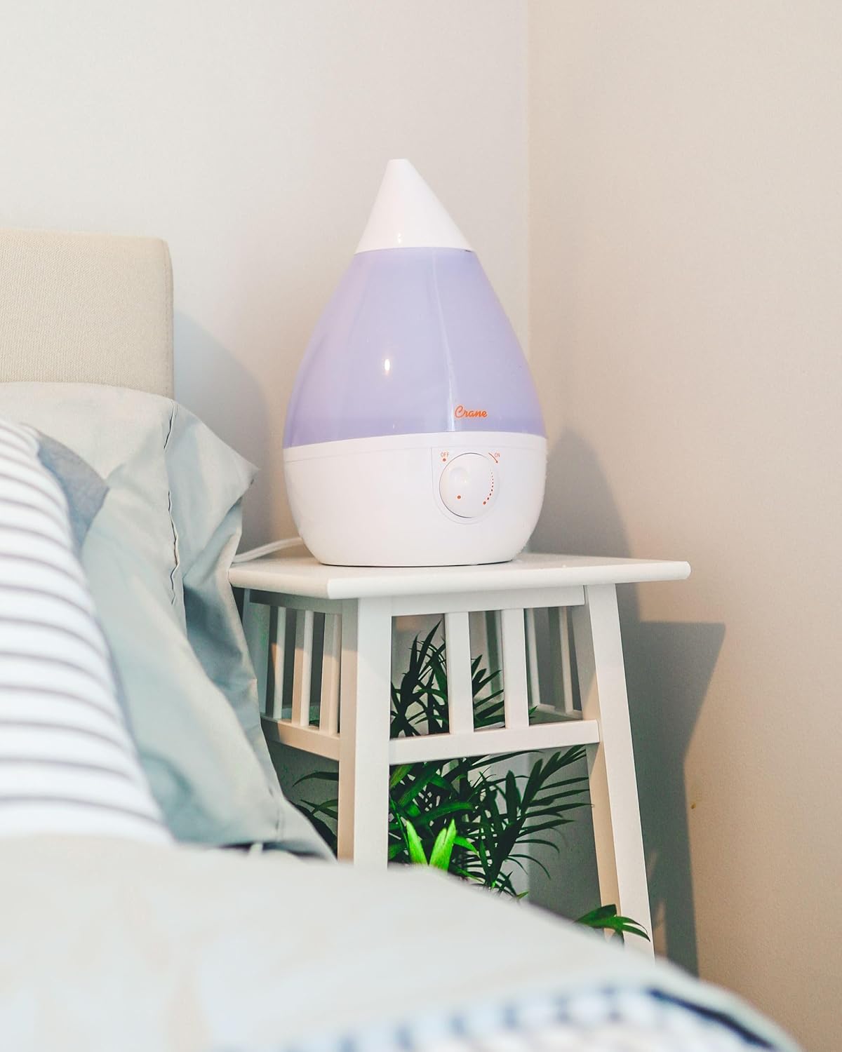 Crane Ultrasonic Cool Mist Humidifier for Bedroom, Baby Nursery, Kids Room, Plants, or Office, Large 1 Gallon Tank, Filter Optional, Clear and White
