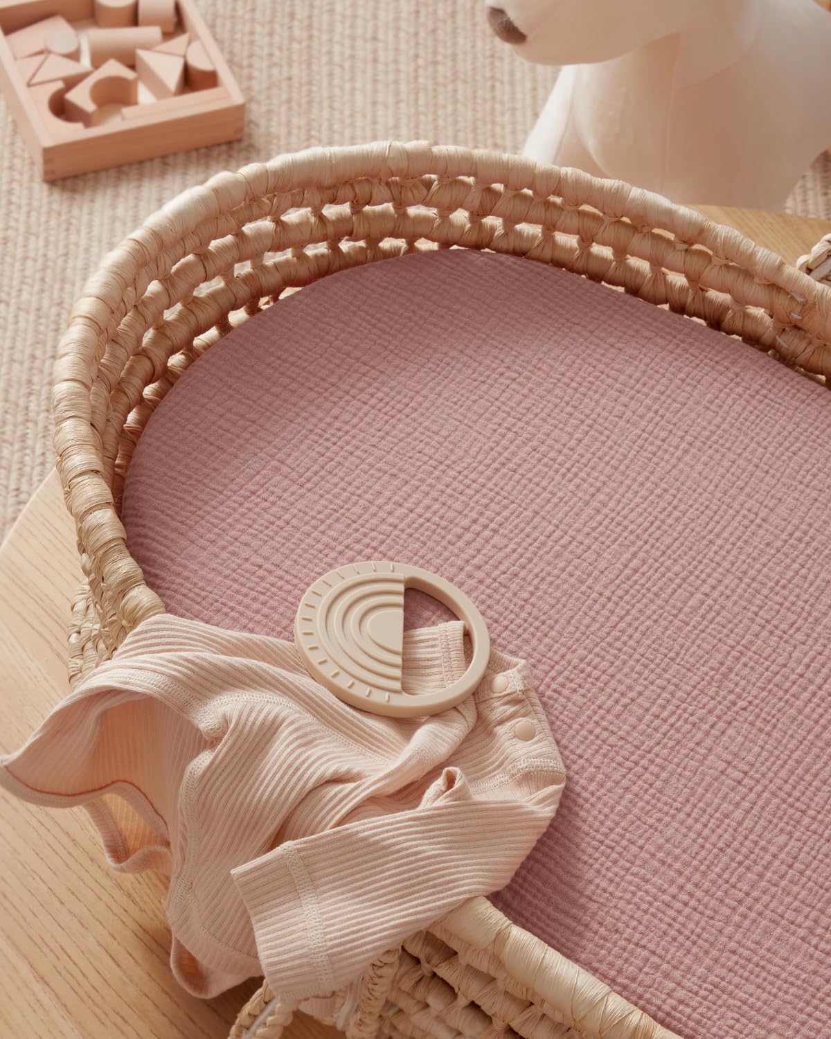 Blissful Diary Muslin Bassinet Sheets for Baby Girls Boys, Boho Soft Cotton Fitted for Oval Hourglass Rectangle Mattress, 2 Pack(Sunshine&Brown)