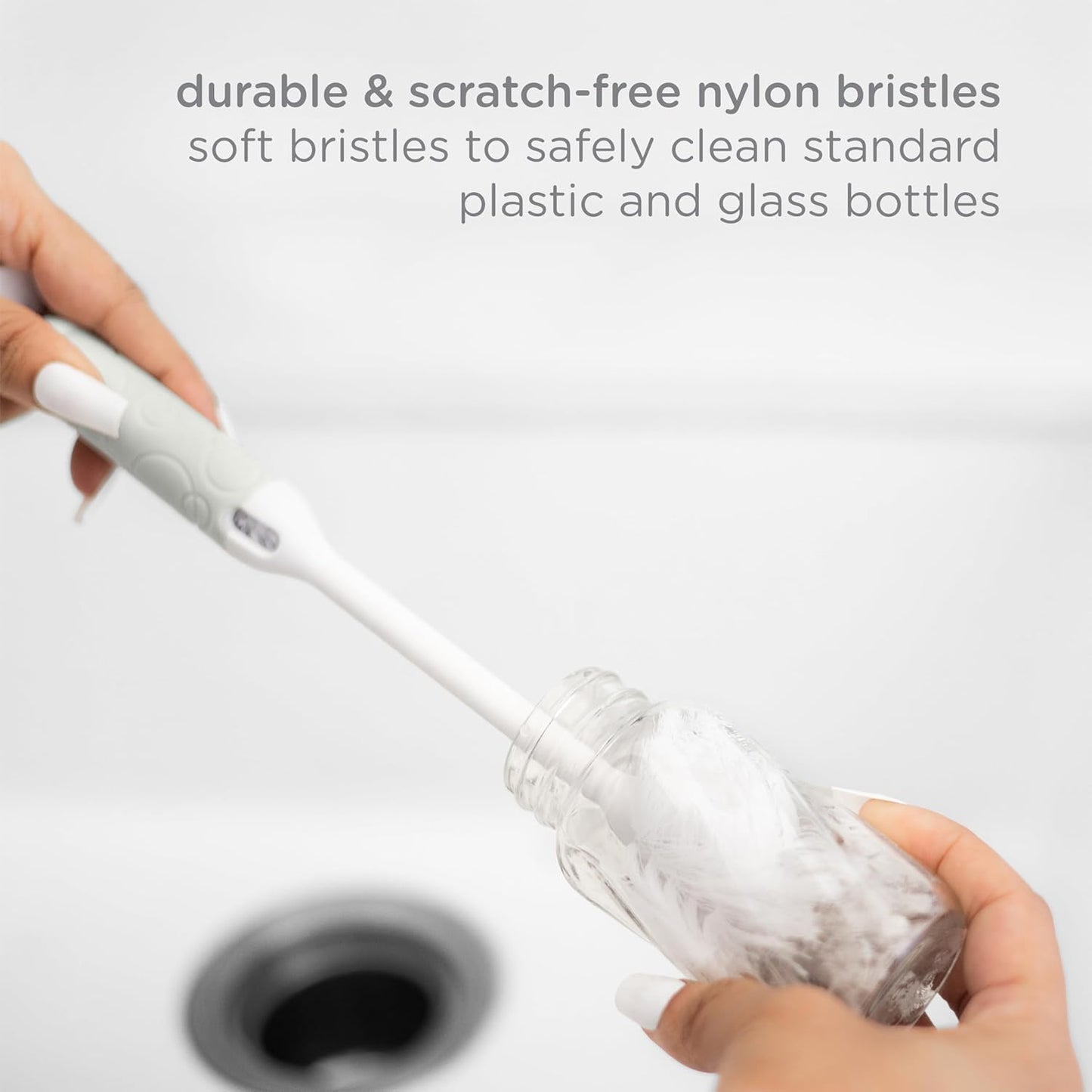 Ubbi Deluxe Baby Bottle Cleaning Set Includes a Nipple Brush with Suction Cup, Oat