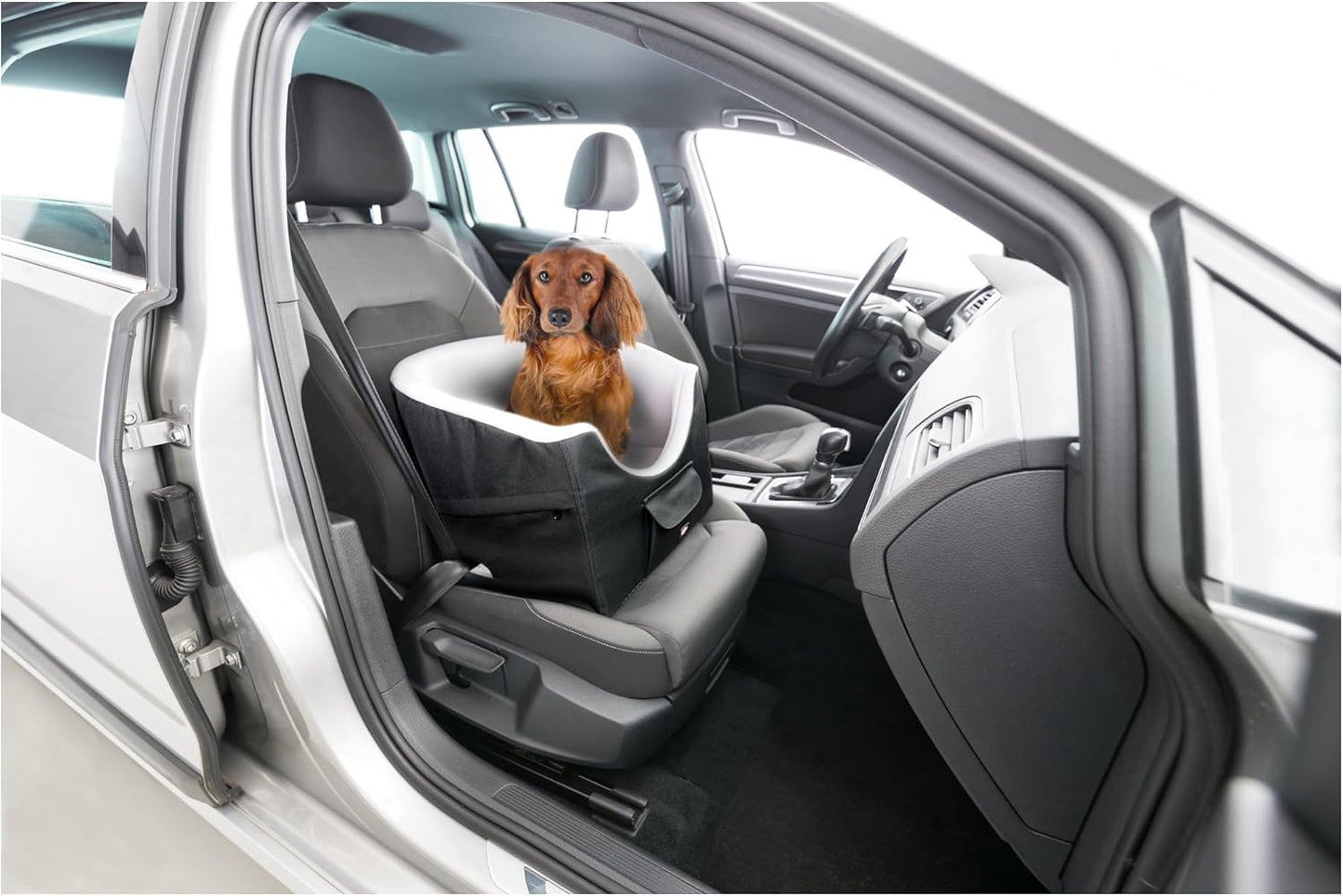 Trixie Convertible Lite Dog Car Seat 19.7 x 14.6 x 15.7 in – Cozy Booster with Safety Tether, Seat-Belt Straps & Side Pockets – Raised Travel Bed with Washable Cushion