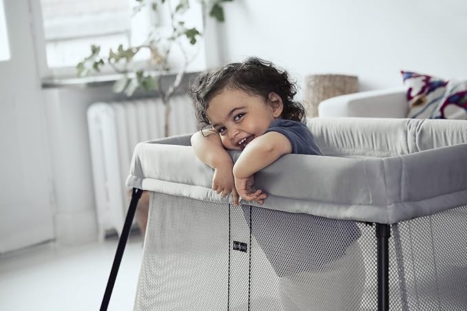 BABYBJORN Travel Crib Light - Silver + Fitted Sheet Bundle Pack ,Silver, One Size