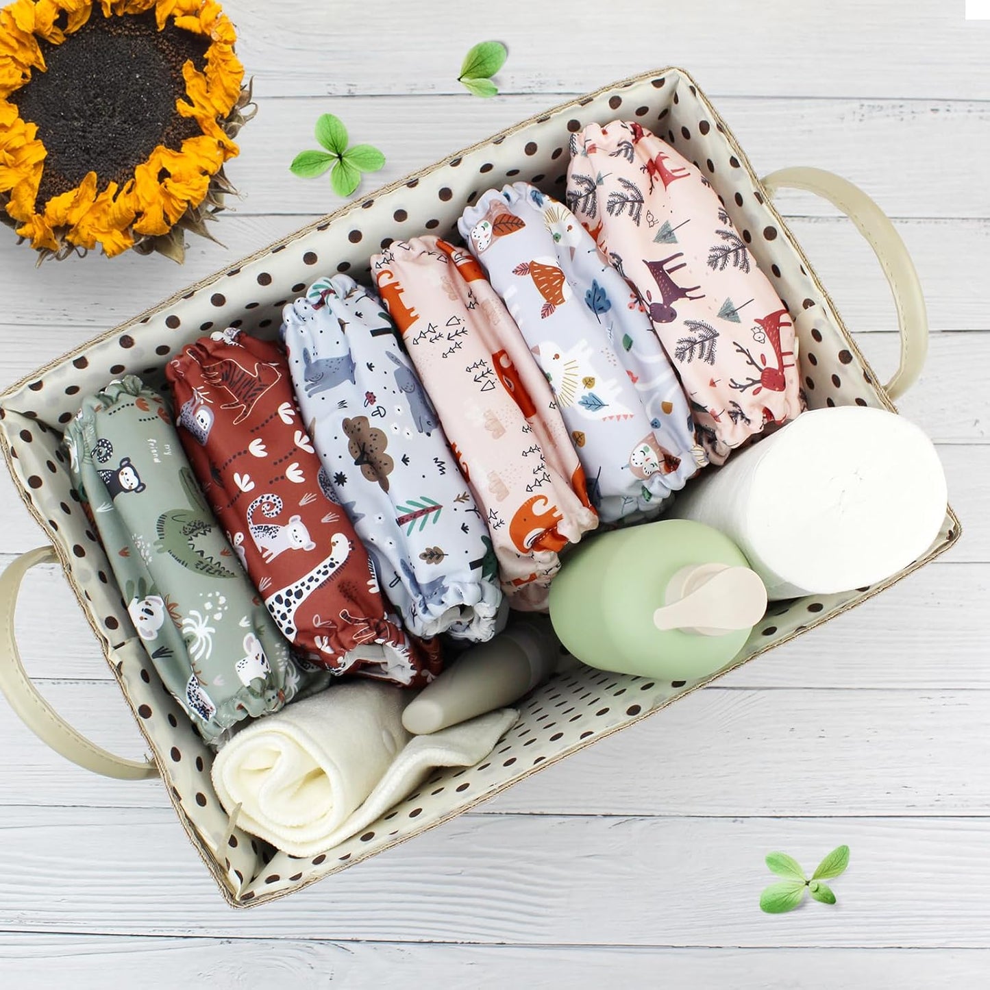 Mama Koala 3.0 Pocket Cloth Diapers for Babies with AWJ Lining, 6 Pack with 6 4-Layer Natural Cloth Diaper Inserts - Reusable and Washable Pocket Diapers(Hardworking Bees) - Colors B