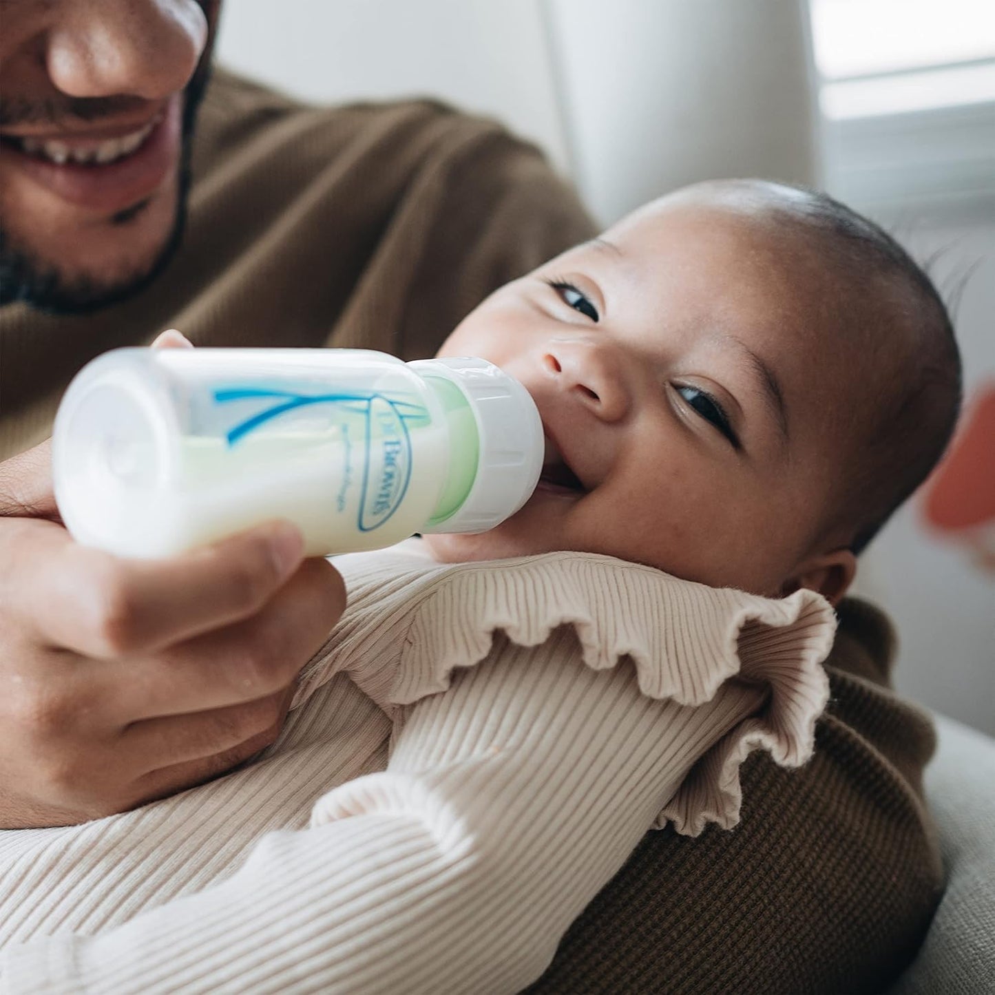 Dr. Brown's Natural Flow Anti-Colic Options+ Narrow Baby Bottle Gift Set with Advantage Pacifier & Bottle Travel Caps, 0m+