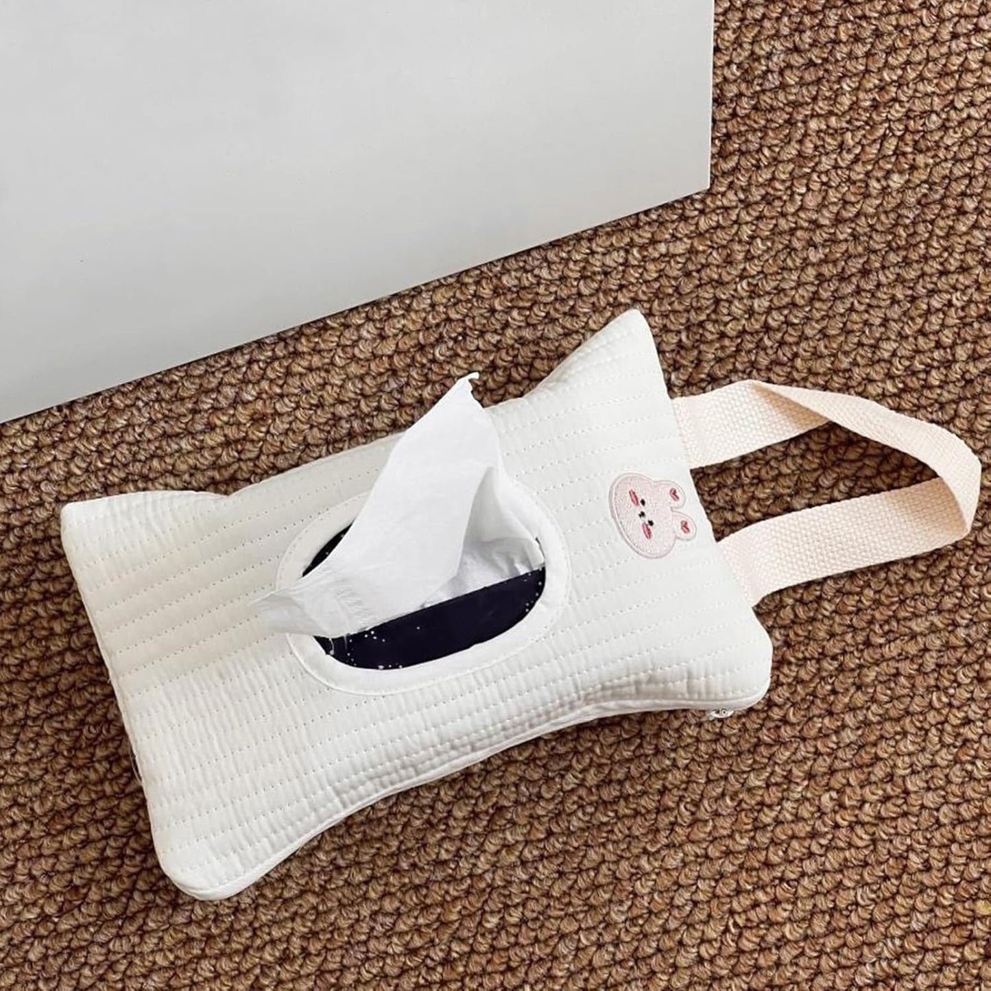 Quilted Baby Diaper and Wipes Pouch Portable Mommy Bag for Stroller Reusable Wipes Pouch with Lanyard for Casual Travel (Beige)