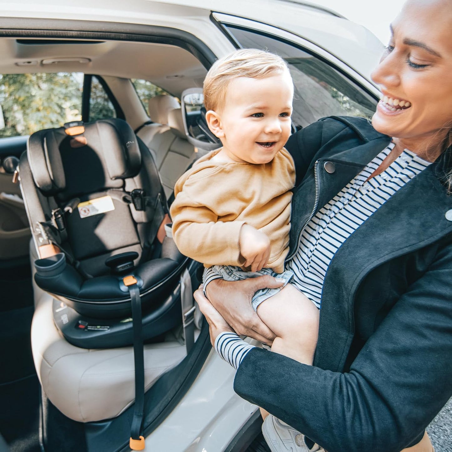 Chicco Fit360 Zip ClearTex Rotating Convertible Car Seat with Fit360 Mirror, 360 Degree Rotation for Rear-Facing and Forward-Facing Usage, Jet/Black