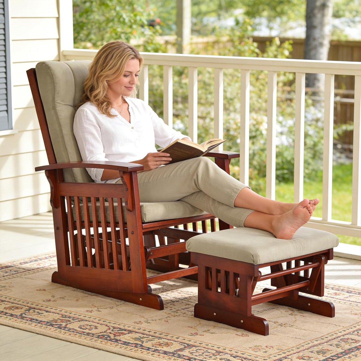 Rustic Rubber Wood Glider and Ottoman Set, Nursery Glider Chair for Breastfeeding and Relaxing, Comfortable Rocking Chair for Living Room and Bedroom（Tan）
