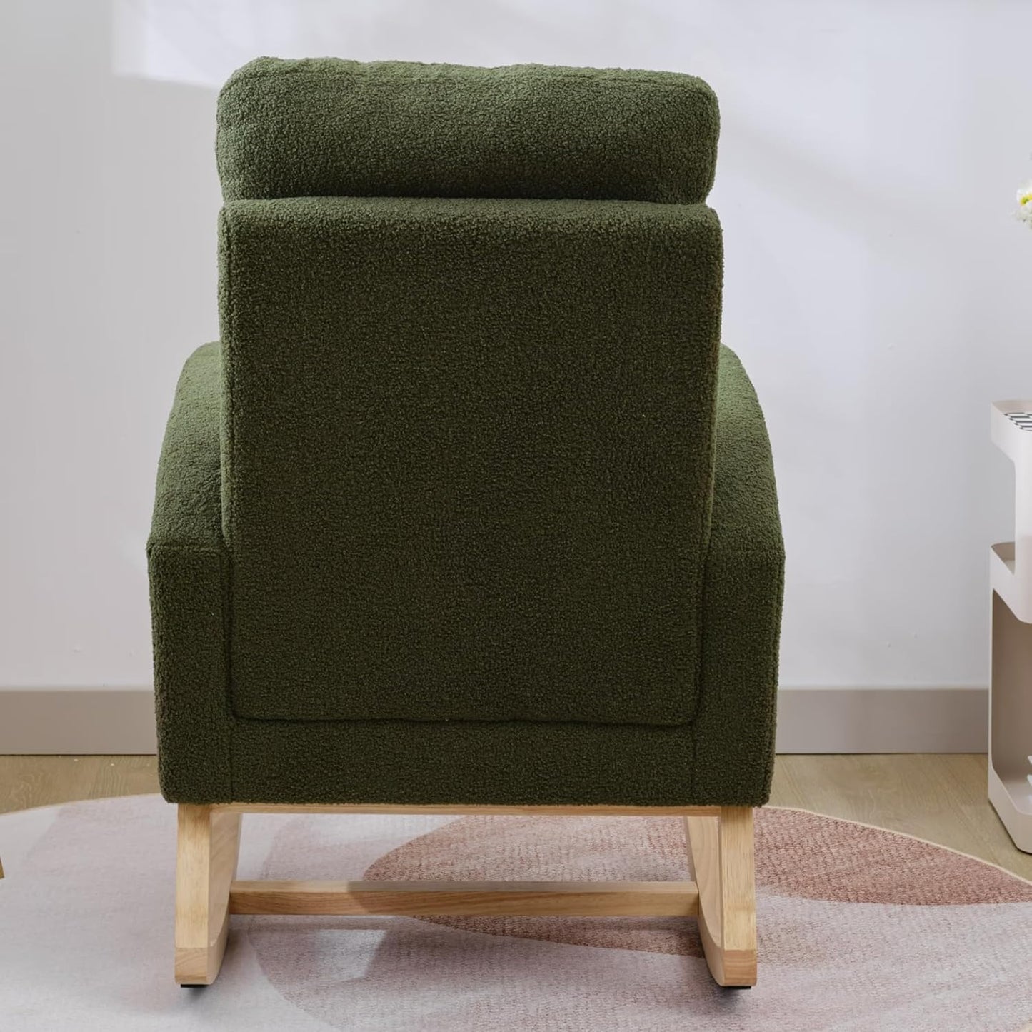 Nursery Rocking Chair with Solid Wood Legs, Glider Chair for Nursery with Two Side Pockets, Rocker Armchair for Living Room Bedroom (Ivory White, Teddy Fabric)