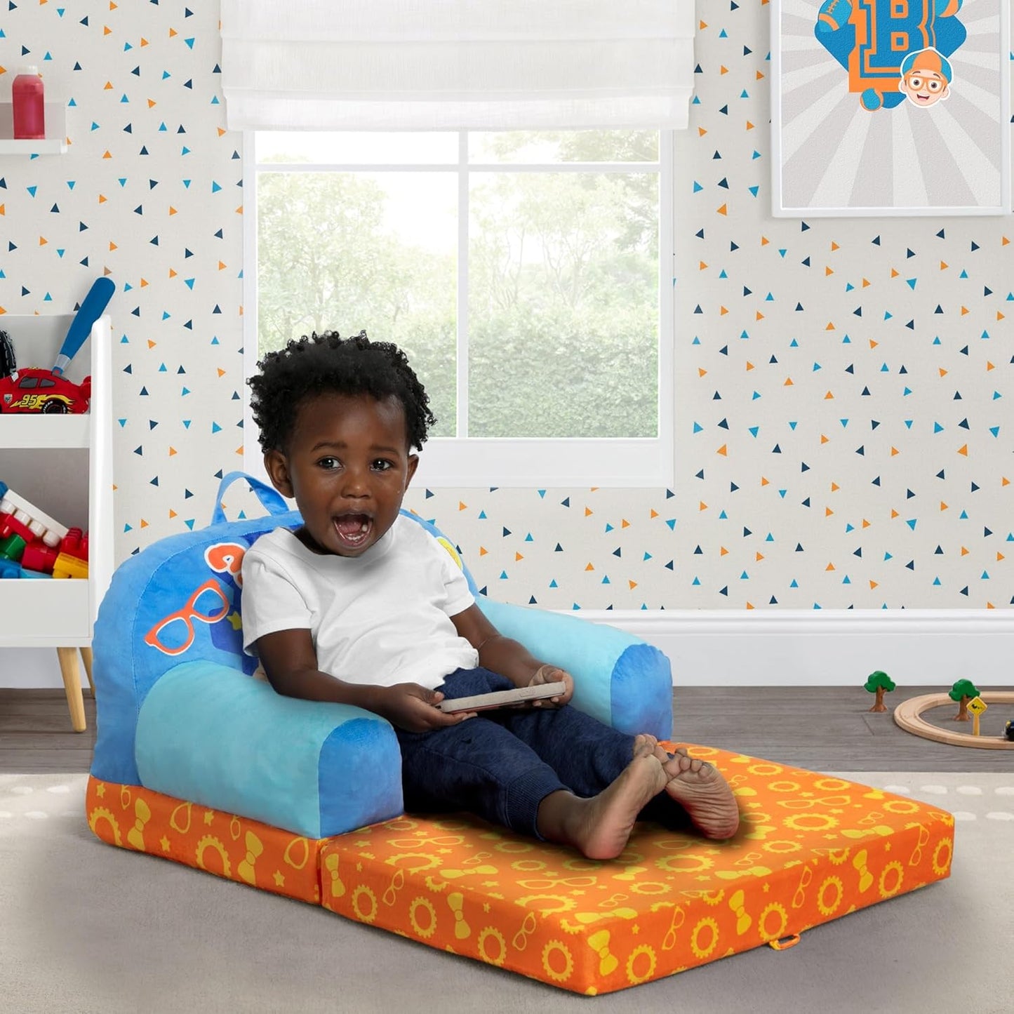 Delta Children - Cars Cozee Buddy Flip-Out Kids Chair, Blue