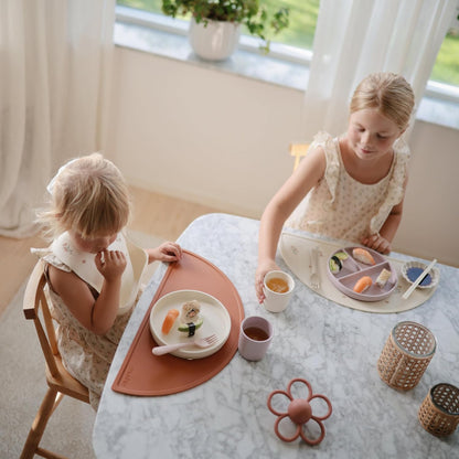 mushie Silicone Suction Plate | BPA-Free Non-Slip Design (Soft Lilac)