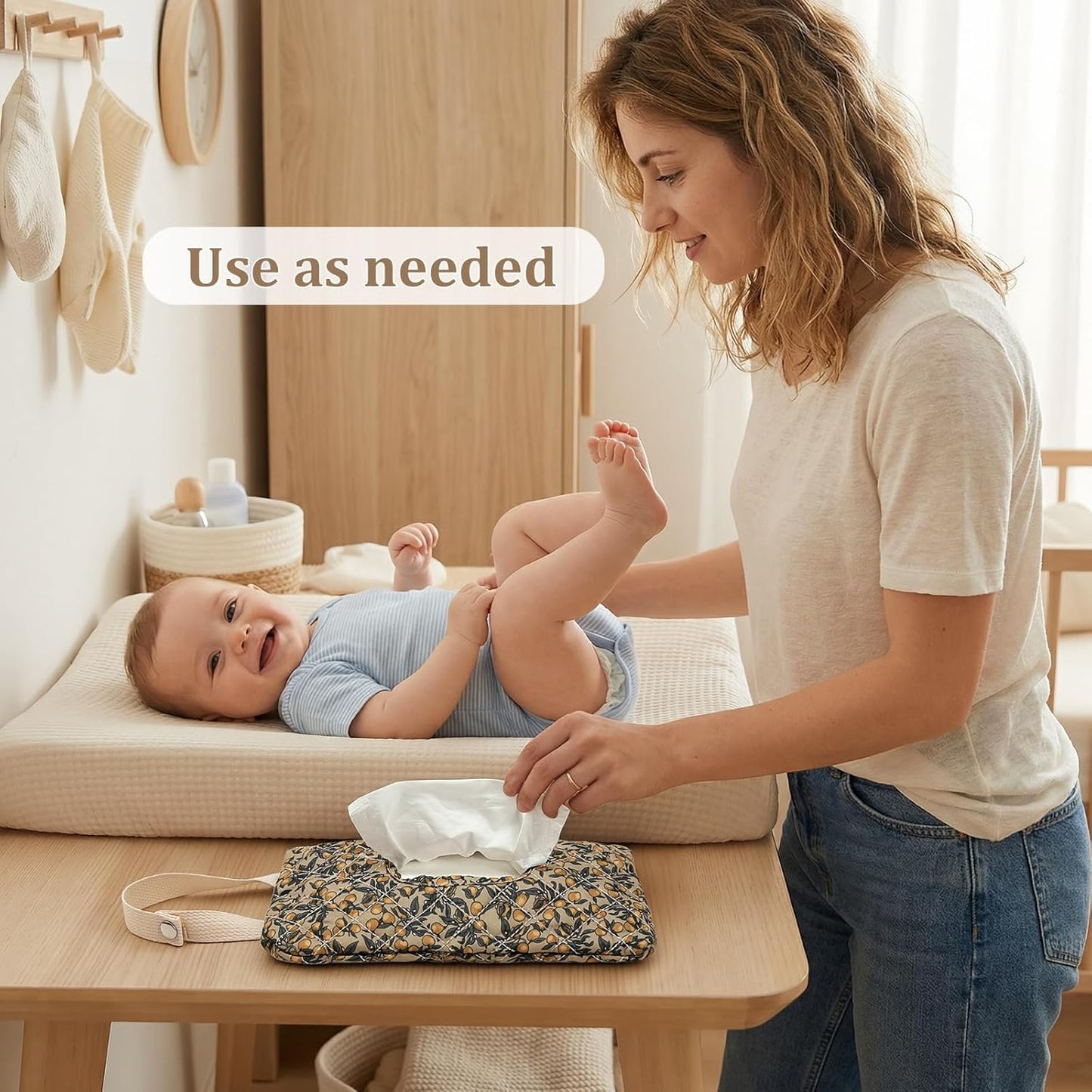 Quilted Baby Diaper and Wipes Pouch Portable Mommy Bag for Stroller Reusable Wipes Pouch with Lanyard for Casual Travel (Beige)