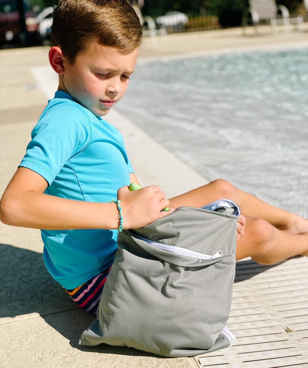 ALVA ALVABABY 3 Cloth Diaper Wet Dry Bags Waterproof Reusable with Two Zippered Pockets Travel Beach Pool Daycare Soiled Baby Items Yoga Gym Bag for Swimsuits or Wet Clothes Small medium Large - Colors B