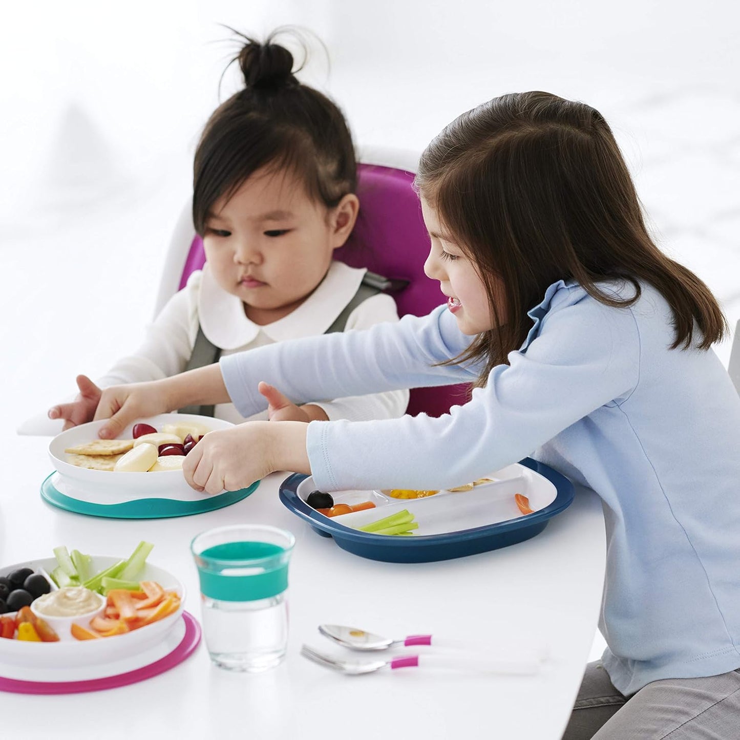 OXO Tot Stick and Stay Suction Plate - Blossom