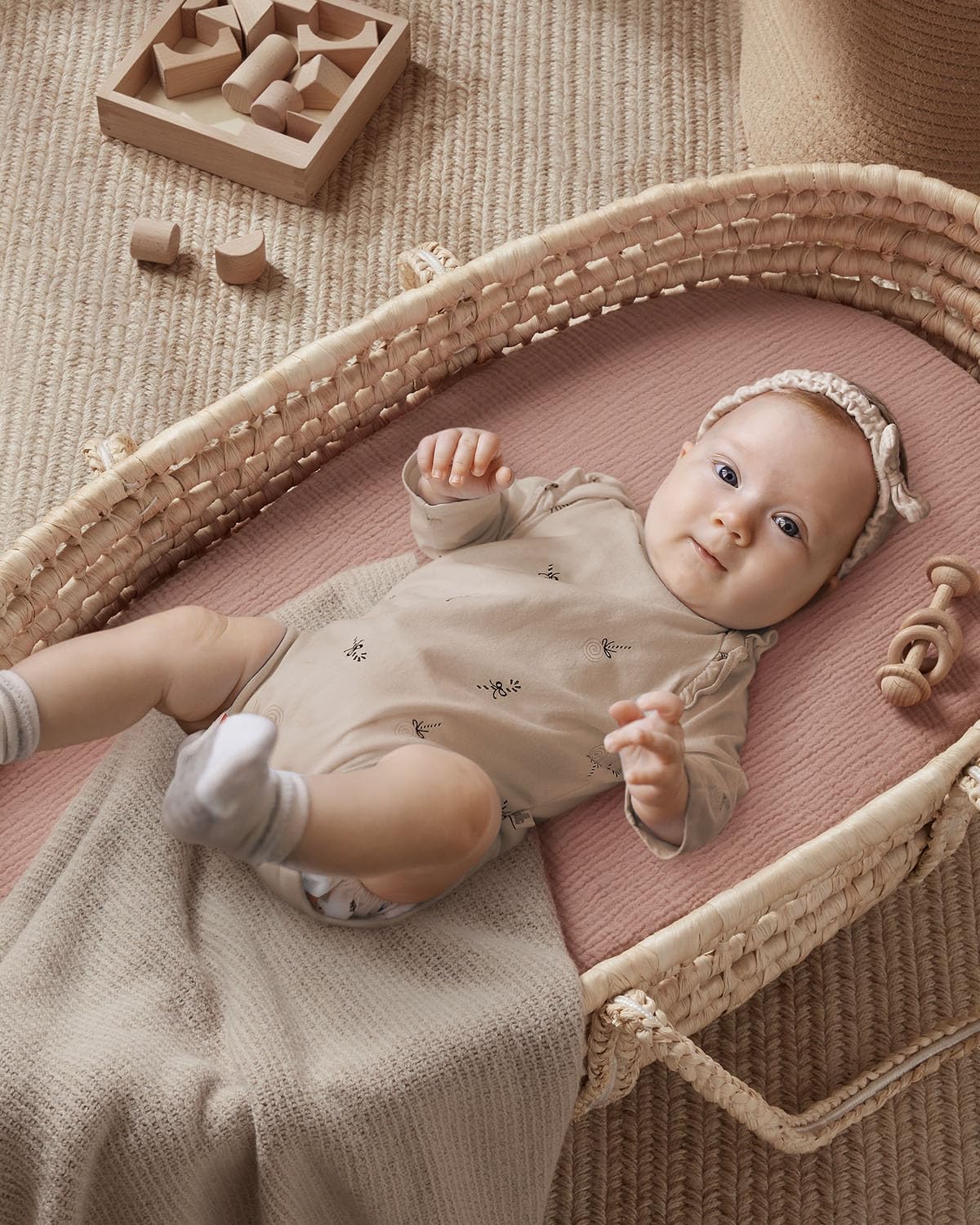 Blissful Diary Muslin Bassinet Sheets for Baby Girls Boys, Boho Soft Cotton Fitted for Oval Hourglass Rectangle Mattress, 2 Pack(Sunshine&Brown)