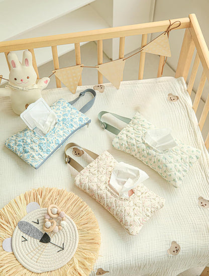 Quilted Baby Wipe Holder Quilted Wipe Pouch Portable Hanging Floral Wet Wipes Bag for Car, Stroller