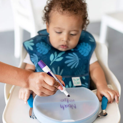 Bumkins Toddler and Baby Suction Plate, Divided Grip Dish for Babies and Kids, Baby Led Weaning, Feeding Supplies, Sticks to Tables and Highchairs, Platinum Silicone, for Chidren 6 Months, Gray