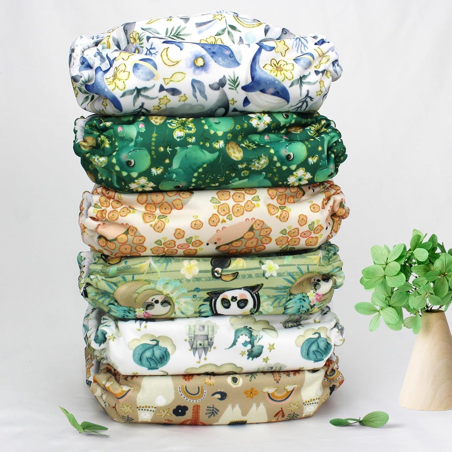 Mama Koala 3.0 Pocket Cloth Diapers for Babies with AWJ Lining, 6 Pack with 6 4-Layer Natural Cloth Diaper Inserts - Reusable and Washable Pocket Diapers(Hardworking Bees) - Colors A