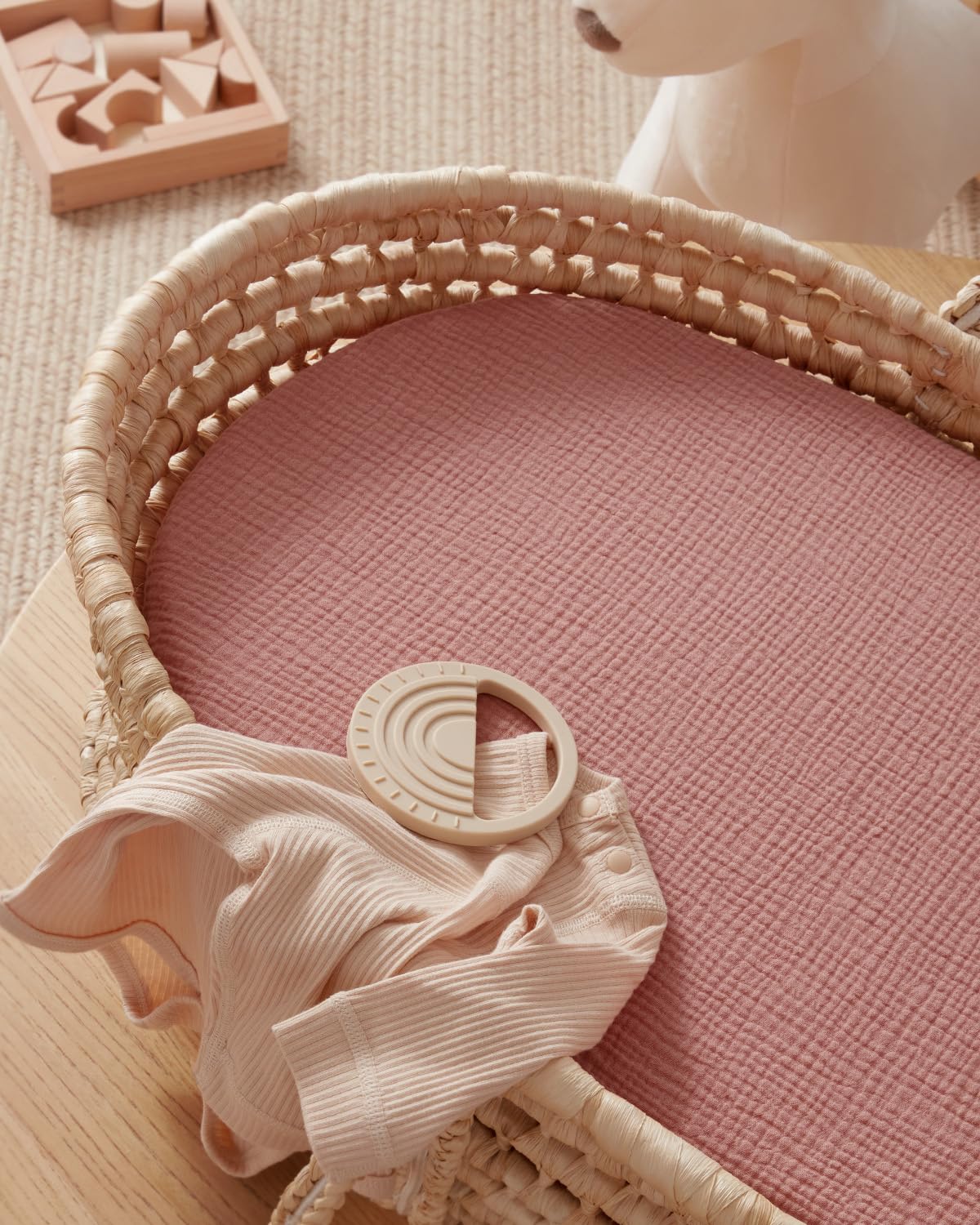 Blissful Diary Muslin Bassinet Sheets for Baby Girls Boys, Boho Soft Cotton Fitted for Oval Hourglass Rectangle Mattress, 2 Pack(Sunshine&Brown)