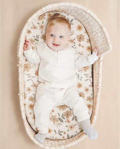 Konssy Muslin Fitted Bassinet Sheets 2 Pack for Baby Girl Boy, Soft Bedside Sleeper Bassinet Sheets Fit for Baby Bassinets, Moses Basket Oval Rectangle Pad/Mattress