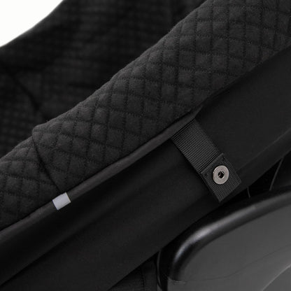 Infant Car Seat Footmuff – Weather-Resistant Baby Bunting Bag with Magnetic Closure, Non-Slip Backing & Open Harness Design – Universal Fit Winter Cover for Baby Car Seat & Stroller