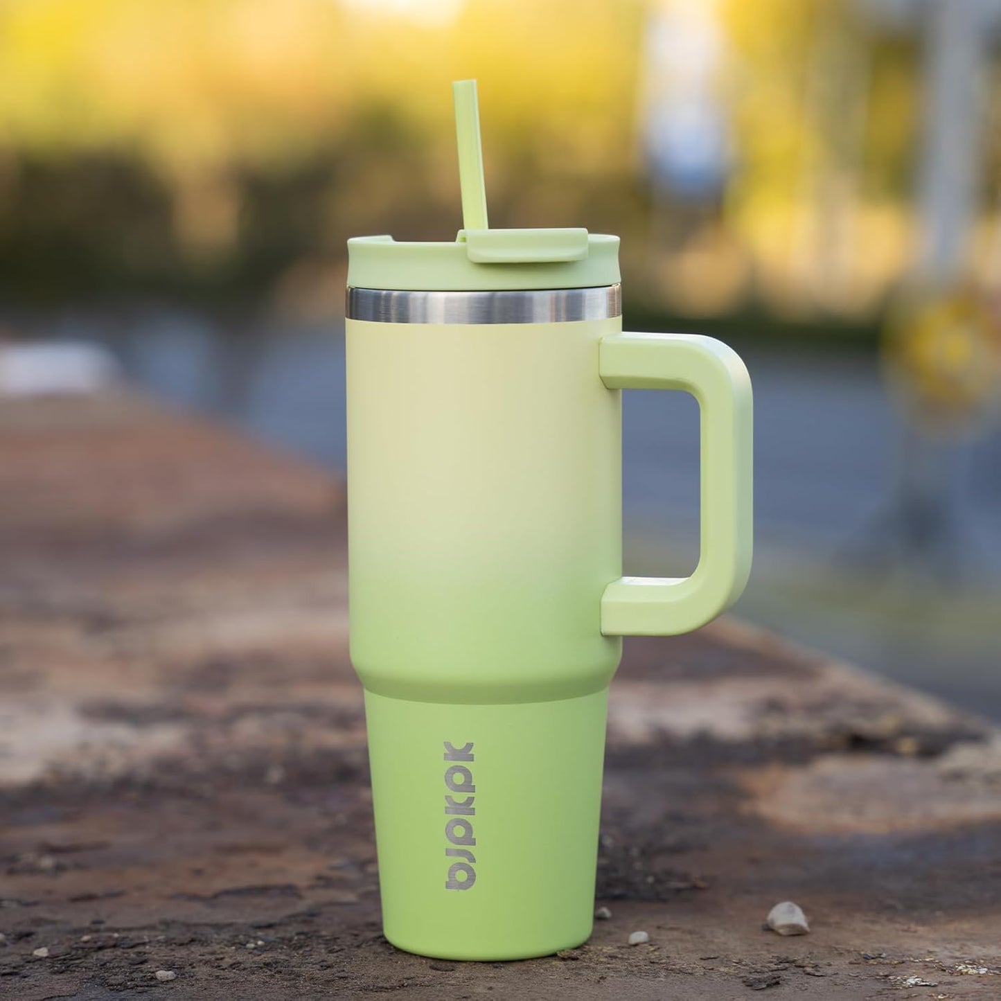 30 oz Insulated Tumbler with Handle & Straw, Stainless Steel | Double Wall Vacuum Insulation, Leak Proof, BPA Free, Dishwasher Safe, Cupholder Friendly, Travel & Outdoor, Bubble Gum