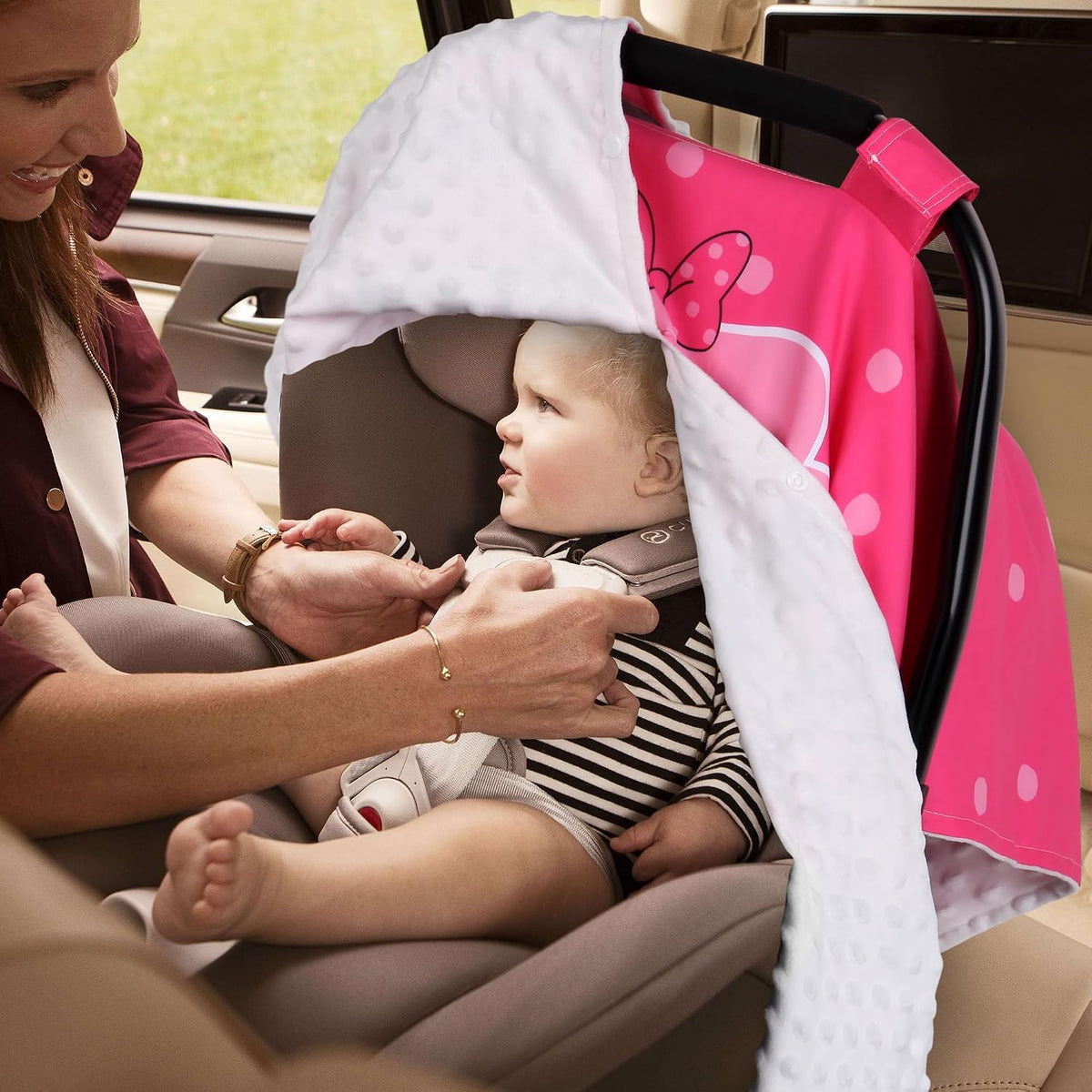 Metplus Baby Girls Car Seat Cover with Peekaboo Opening, Soft Minky Infant Carseat Canopy for Stroller & Carrier, All-Season Privacy Shield, Baby Shower Gift (Pink Flowers)