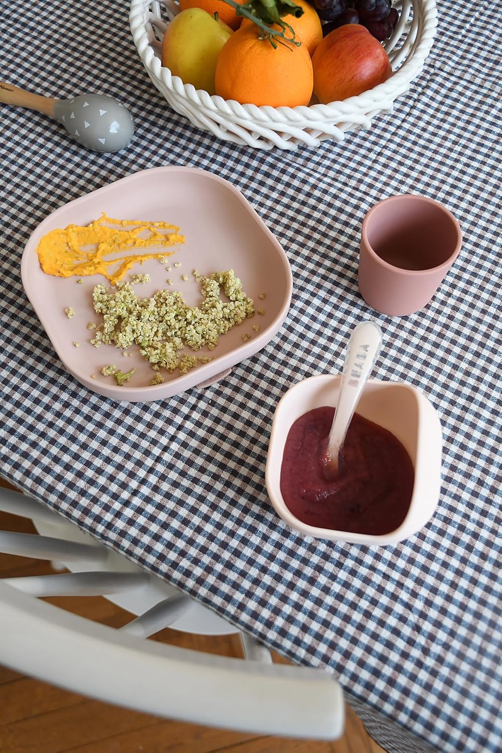 BEABA 100% Silicone 4-Piece Baby Feeding Set, Suction Plates for Baby, Made w/High Grade Food Safe Silicone, Rose