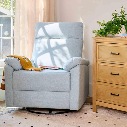 Davinci Suzy Glider Recliner Nursery Chair - Glider Rocking Chair for Nursery and Living Room - GREENGUARD Gold, FSC & Certi-PUR US Certified - 360° Swivel Rocker Recliner Chair (Cozy Cream Boucle)
