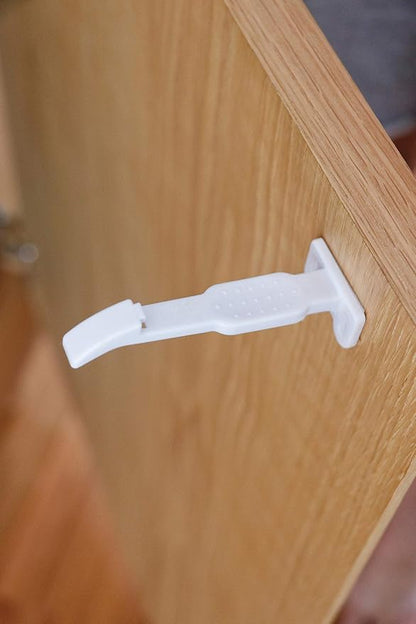 Little Chicks Baby Safety Cabinet and Drawer Locks -28 Pack of Latches - Model CK034
