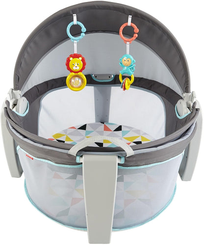 Fisher-Price Portable Bassinet On-The-Go Baby Dome, Travel Play Space with Developmental Newborn Toys & Canopy, Windmill