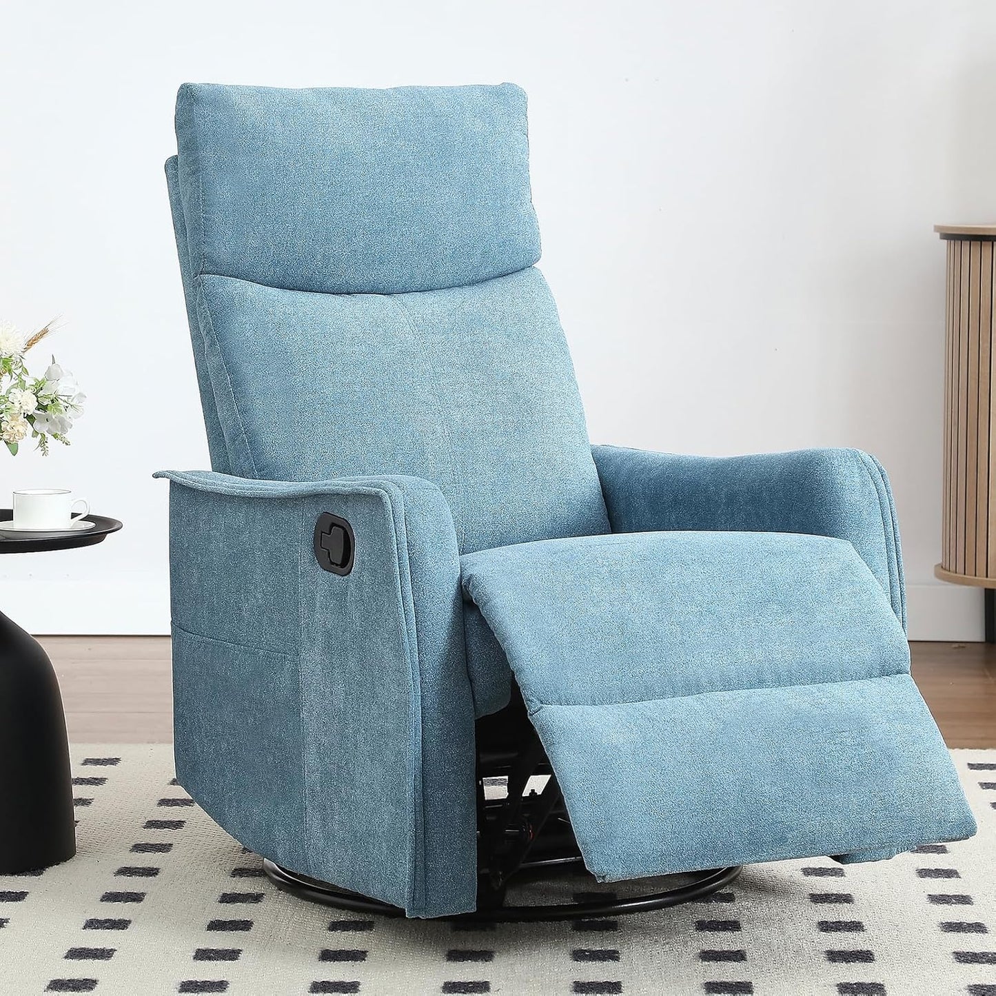Trustyue Swivel Rocker Recliner Chair, 360° Swivel Recliner with Heat and Massage, Rocker Recliner Nursery Glider Chair with Side Pockets for Living Room (Beige, Fabric)