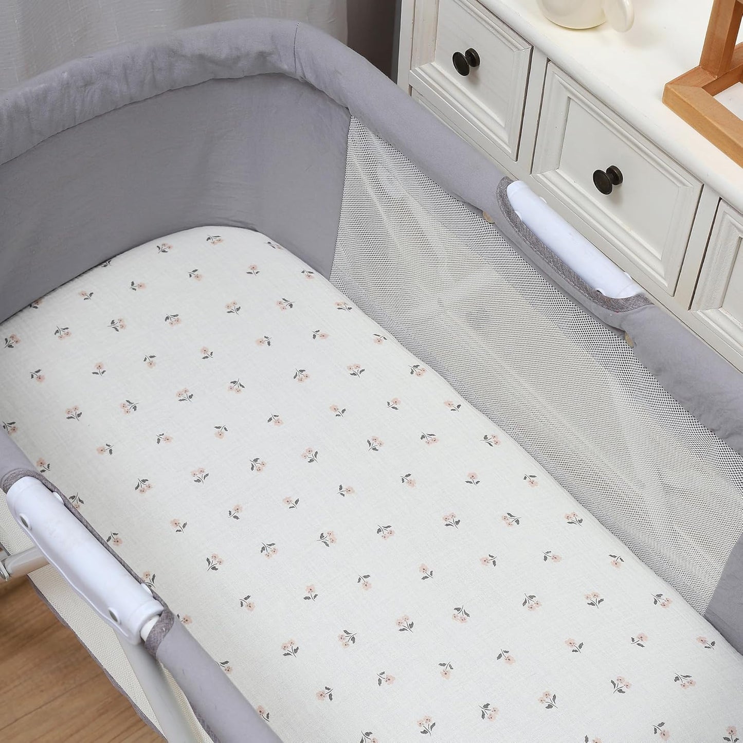 Onacosht Muslin Bassinet Sheets 3 Pack, 100% Cotton Baby Fitted Sheet 33" x 19" Compatible with Mika Micky, KoolaBaby (3 in 1), BabyBond, HARPPA and RICUTON Bedside Bassinet, Green, Floral and Cactus