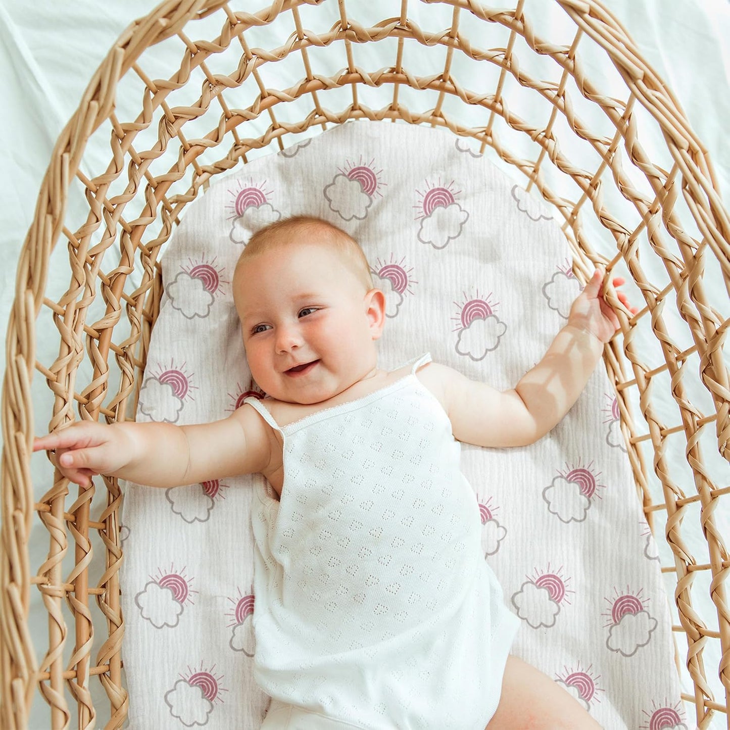 Muslin Bassinet Fitted Sheets 2 Pack, Soft Breathable Cotton Baby Bassinet Mattress Sheet Set, 360° Elastic Snug Fit, Universal for Oval, Rectangle & Hourglass Cradle, Unisex Baby Bedding (Cute Cars)