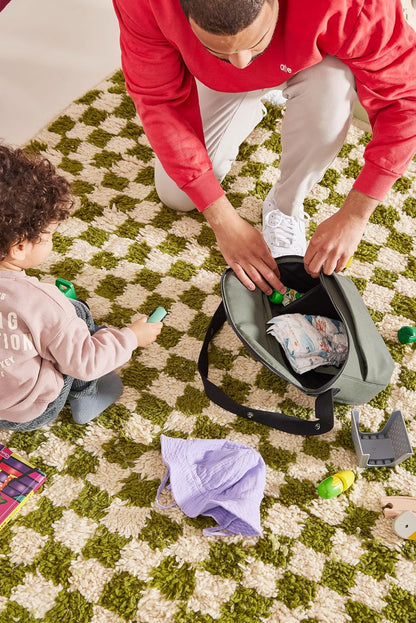 Joolz Organizer - Compact Accessory for Baby Stroller, Pushchair or Buggy - Easy to Attach - Baby Must Have Travel Essential- Extra Storage - Compatible with GEO/AER/HUB/Day Collections (Space Black)