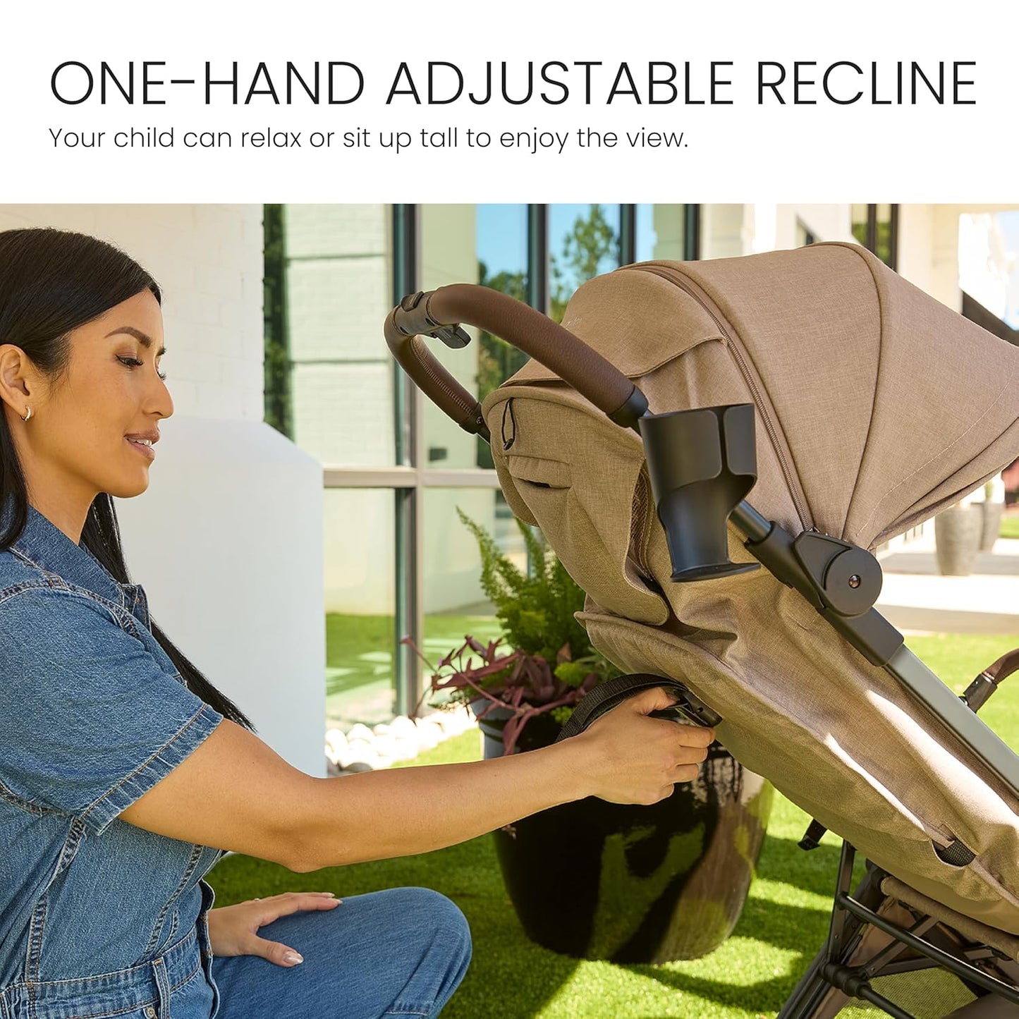 Britax Juniper Compact On-The-Go Stroller, Effortless Fastpack System with One-Hand RapidFold, Portable & Lightweight for Travel, Built-in Carry Handle, Ventilating Fabrics, Raven Black