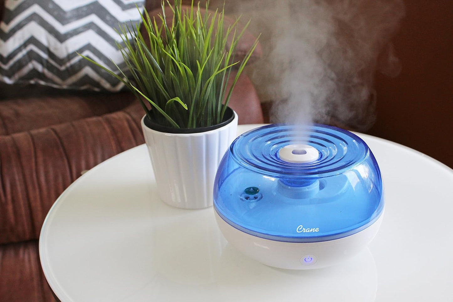 Crane Personal Ultrasonic Cool Mist Humidifier – 1.5 Liter, 8-Hour Run Time, Whisper Quiet, Auto Shut-Off, Filter-Free for Small Rooms, Offices, Nursery, Travel