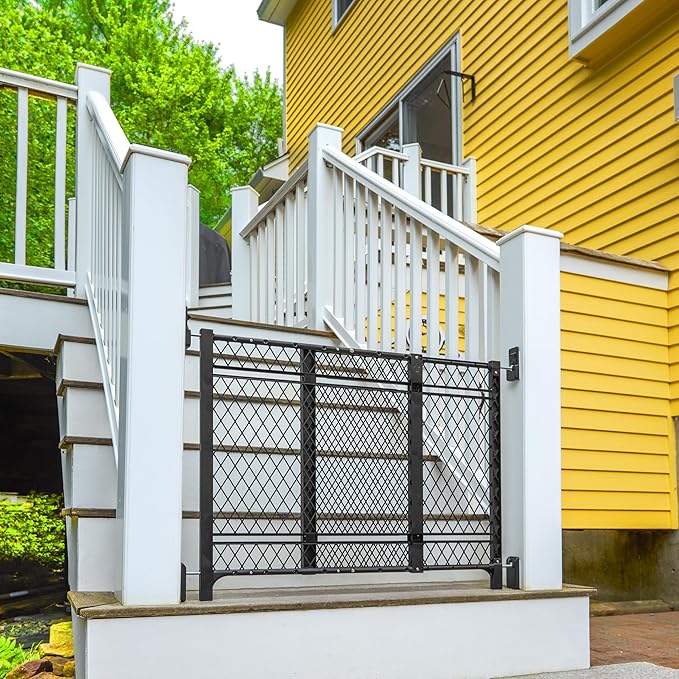 Ingenuity Doorway 42W Series Dog and Baby Gate, Indoor Outdoor, Won't Rust or Fade, Plastic Panel, Fits 23-42" Openings, 24” Tall